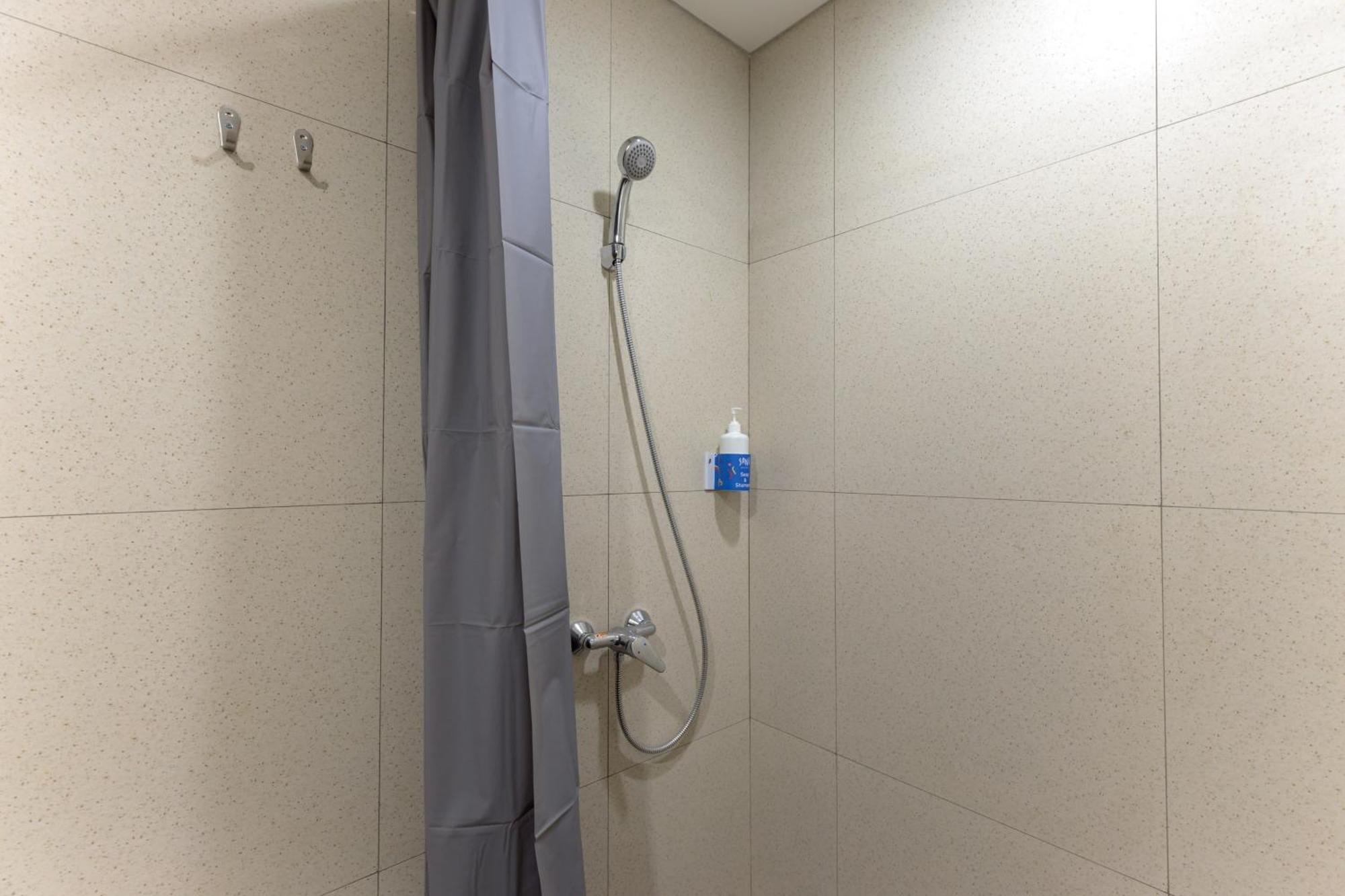 Sans Hotel Kelapa Gading จาการ์ตา ภายนอก รูปภาพ