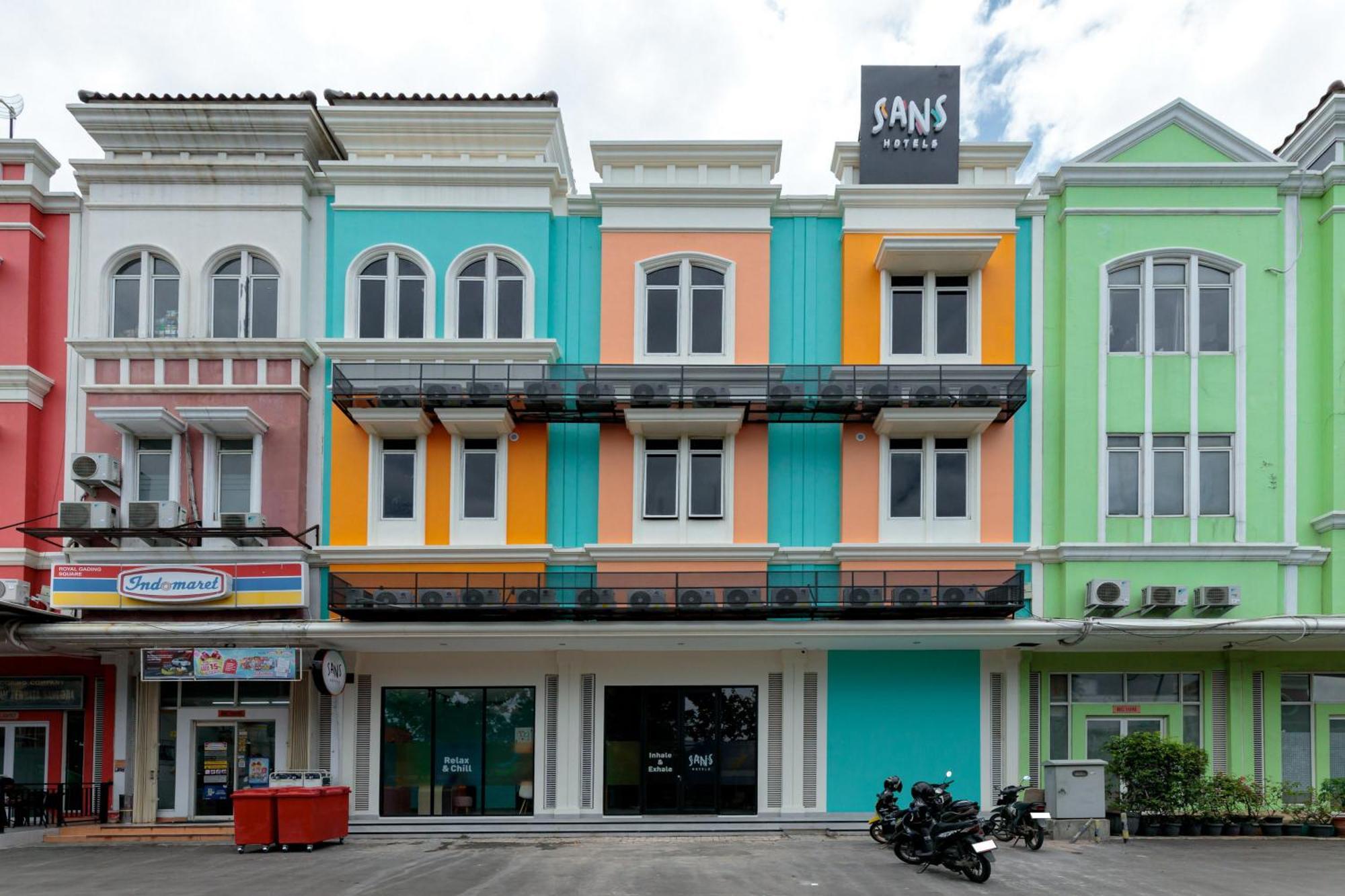 Sans Hotel Kelapa Gading จาการ์ตา ภายนอก รูปภาพ